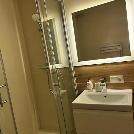 Schoenes City-studio - 10 Min Bis Zur Messe Düsseldorf